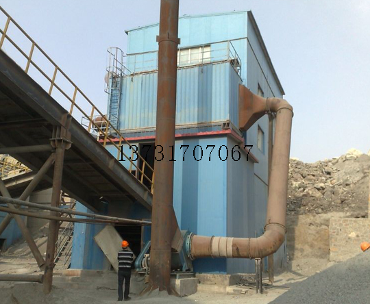 山西陽(yáng)泉采石場(chǎng)石料生產(chǎn)線脈沖袋式除塵器交付使用 山西陽(yáng)泉采石場(chǎng)石料生產(chǎn)線脈沖袋式除塵器交付使用