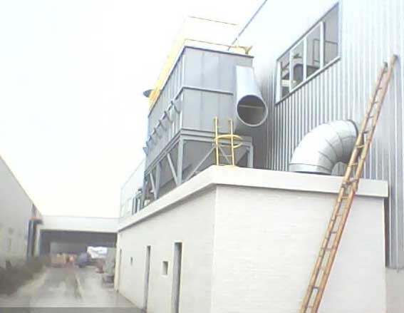 天津鋁塑門窗廠木工機(jī)械布袋除塵器已投入使用 天津鋁塑門窗廠木工機(jī)械布袋除塵器已投入使用