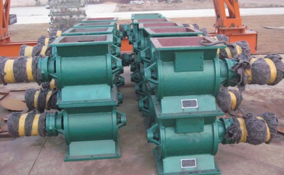 西安白經(jīng)理定購(gòu)的YJD-16/A星型卸灰閥已發(fā)貨 西安白經(jīng)理定購(gòu)的YJD-16/A星型卸灰閥已發(fā)貨